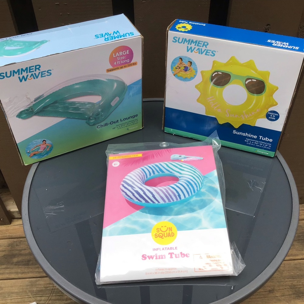 Three Pool Floats (2) NIB Summer Waves Adult Lounge & Kids Float + Sturdy Tube